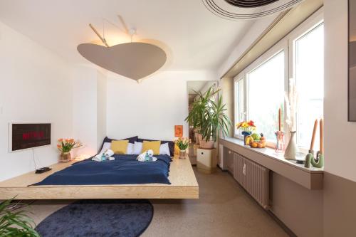 Studio Silver - Central City - Free Parking
