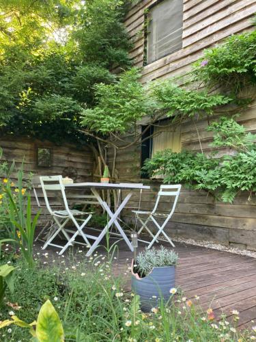 Κήπος έξω από το Gite Au Jardin