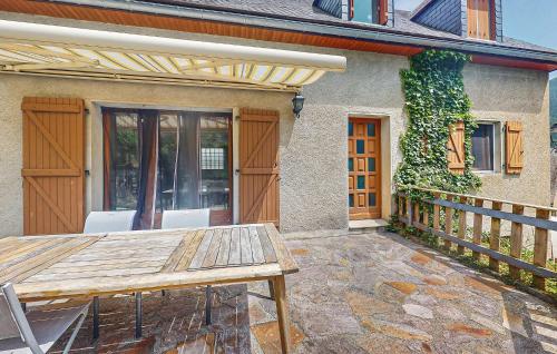 Budova, kde se prázdninový dům nachází