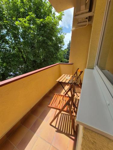 Ban công/sân hiên tại Alma-lak