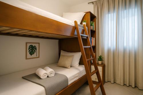 Posteľ alebo postele v izbe v ubytovaní Onar Zin Seabliss - Majestic Getaways