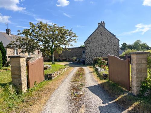 Authentique Maison au coeur de Rocheville