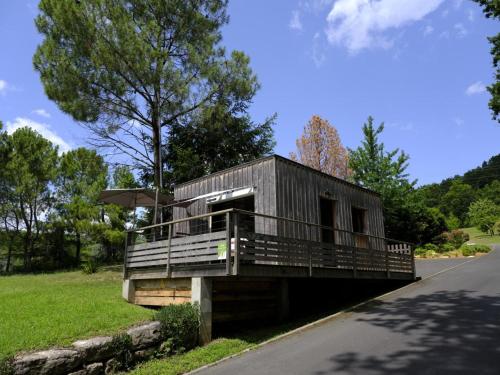 Fotografie z fotogalerie ubytování Chalet du domaine de rafin v destinaci Lamothe-Montravel