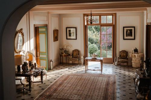 Χώρος καθιστικού στο Chateau d'Estrac