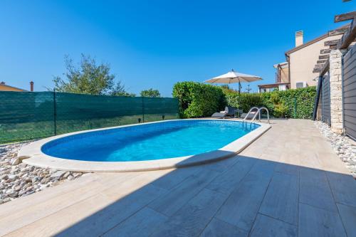 Apartment Ugrin, a cozy and relaxing retreat minutes from the Beach