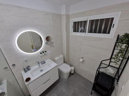 2BD Ocean View Panoramic Apartment