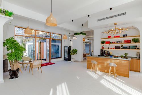 Gallery image of 黄山吉至黟山云精品酒店 宏村店 in Huangshan