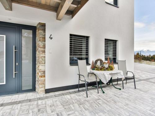 Galeriebild der Unterkunft Elegant Apartment in Inzing with terrace in Inzing
