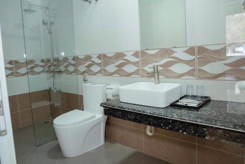 Φωτογραφία από το άλμπουμ του Ngọc Bích Luxury σε Cat Ba
