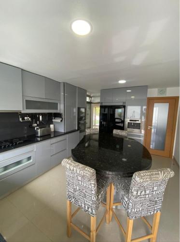 Nazaré Luxury Villa with Private Pool
