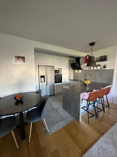 Apartman Anica - free garažni parking!