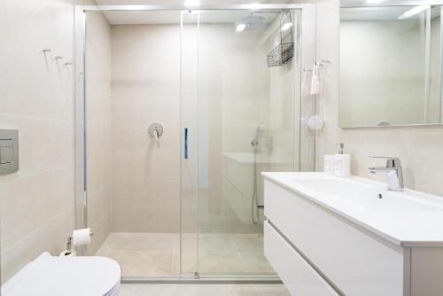 City & Garden View Apartment