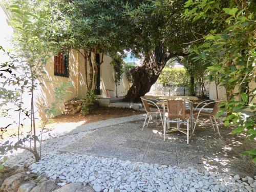 Fotografie z fotogalerie ubytování Barbati Beach Apartments v destinaci Barbati