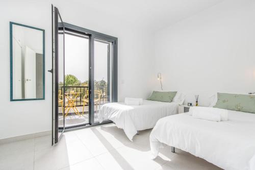 Milenial Immo Triangle - House with barbecue and swimming pool