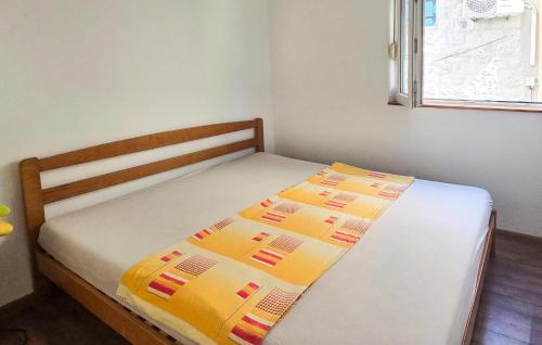 1 Bedroom Stunning Apartment In Kastel Stafilic