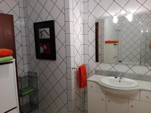 Kúpeľňa v ubytovaní Apartamento Montes e Vales no Centro