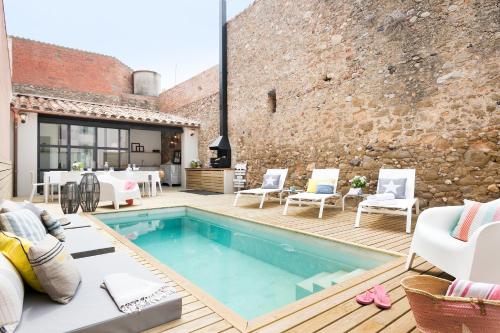 Home Deco Marenya House Costa Brava, La Tallada – Updated ...