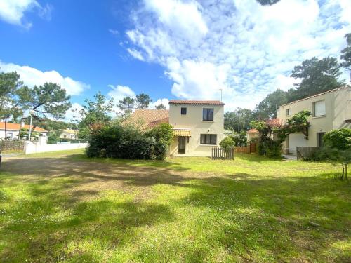 Dans les pins, maison agréable