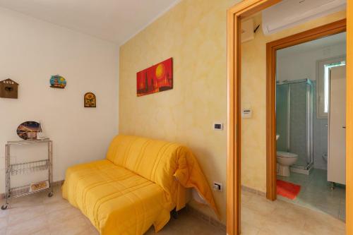 Bilik mandi di Torre Saracena Apartment by BarbarHouse