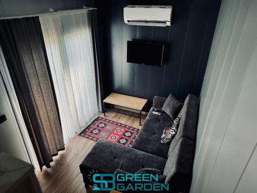Televisyen dan/atau pusat hiburan di SB GREEN GARDEN