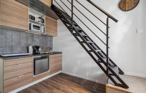 Η κουζίνα ή μικρή κουζίνα στο Stunning Apartment In Oberhof - Dth315