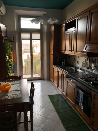 SERRA's Home - Bright Apt Statuto Area near Center