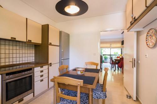 Seaside Apartment in Palaio Faliro