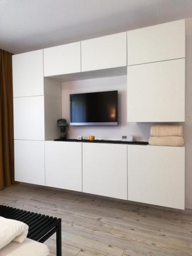 Η κουζίνα ή μικρή κουζίνα στο KM Art Apartman