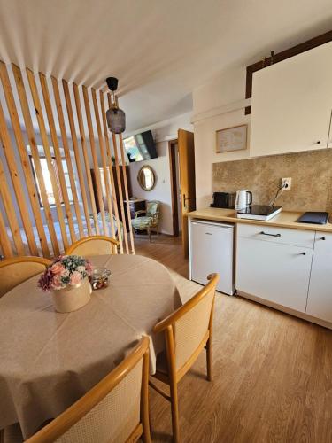 Apartmani Katine