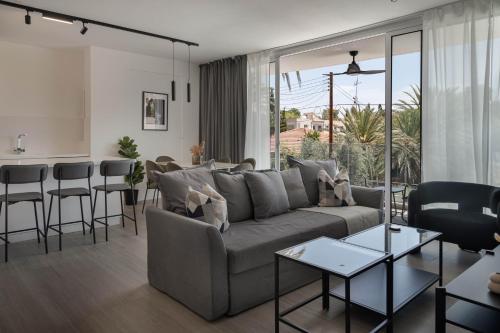 Phaedrus Living Travertine Residences 102