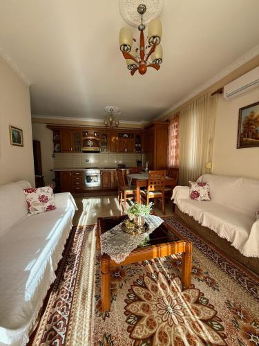 Parid Apartament