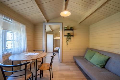 Istumisnurk majutusasutuses Efri-Vík Bungalows
