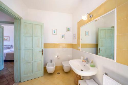 Ένα μπάνιο στο Casa Positamo