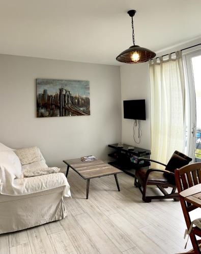 Photo de la galerie de l'établissement Jolie maison familiale à 400m de la mer, entre La Rochelle et Chatelaillon, à Angoulins-sur-Mer