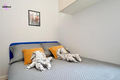 MMRent Kitty Cat Room