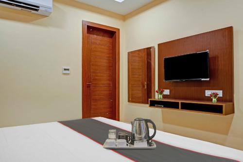 Μια τηλεόραση ή/και κέντρο ψυχαγωγίας στο Hotel O Blue Diamond