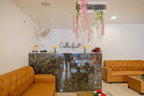 Χώρος καθιστικού στο Hotel O Blue Diamond