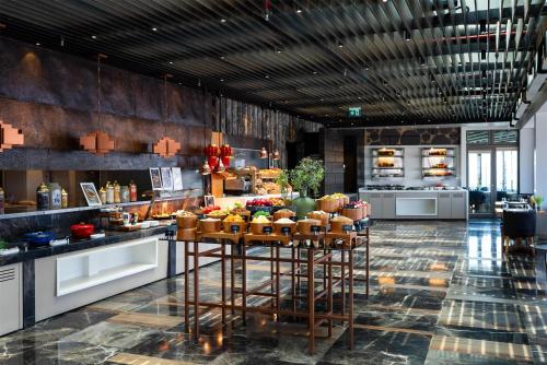 Φαγητό σε αυτό το ξενοδοχείο ή κάπου εκεί κοντά