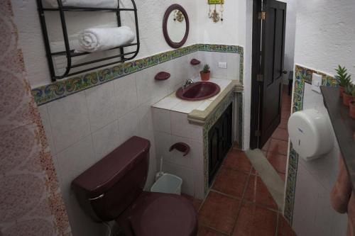 Ένα μπάνιο στο Colonial flat with Parking Terrace Netflix