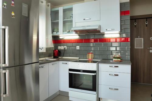 The Athenian Penthouse Residence - Central Escape