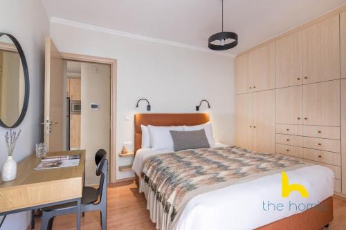 Athens Riviera APT, Near Seaside with Private Parking