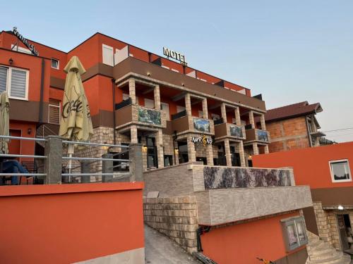 Budova, kde se motel nachází