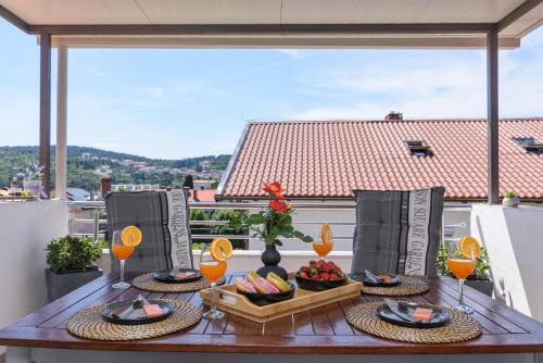 Mâncare la sau în apropiere de acest apartament