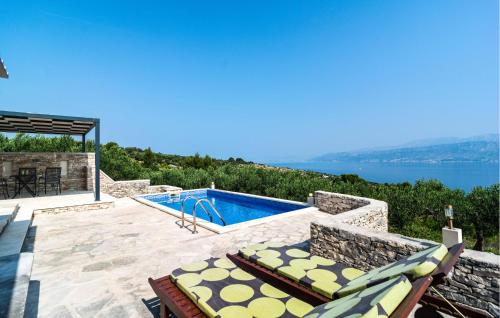 Stunning Home In Postira