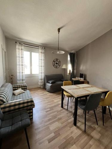 Photo de la galerie de l'établissement Résidence Ondine - T2 de charme au cœur du Val-André MAE-8683, à Pléneuf-Val-André