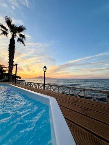 Luxury Beachfront Villa Margarita with Private Beach, Pool & Jacuzzi in Zakynthos