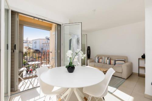 CALYPSO- Superbe perle, Vieil Antibes, wifi, climatisation