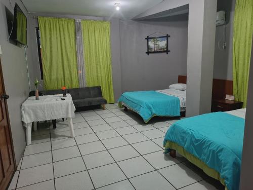 Gallery image of Hostal Jireh in Manta
