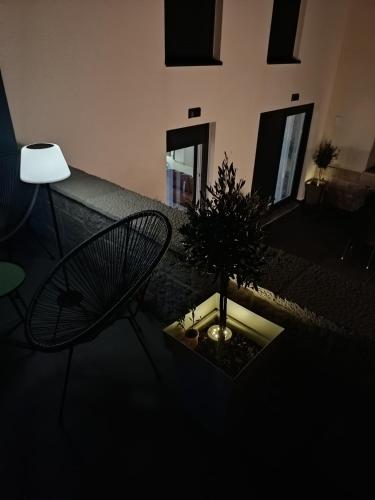 Un patio o zona al aire libre en Apartment T E A Pag