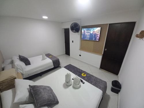 Gallery image of Hotel Centrica Del Palo 45 in Medellín